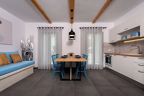MODERN DOME HOMES OF SANTORINI