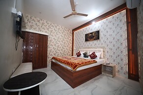 The Sawariya Palace
