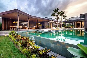 Villa Lembah Giri by GORO