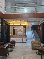 Cam Almira Hotel