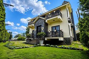 Lynton Resorts