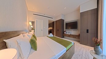 Beverly Boulevard By HMB HOMES