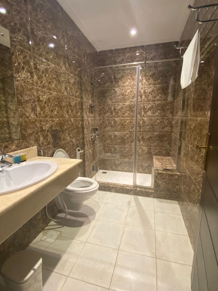 Gardenia Park Quraish hotel