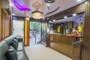 Anand Hotel With banquet hall Karol Bagh