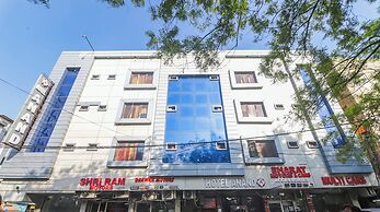 Anand Hotel With banquet hall Karol Bagh