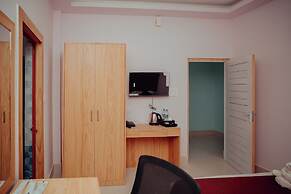 Hotel Chaitrangada