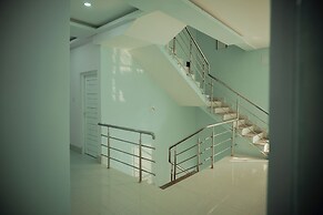 Hotel Chaitrangada