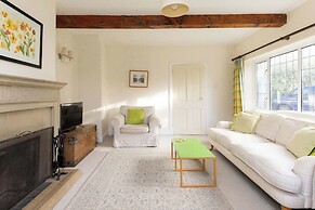 Spacious Coastal Family Home Sleeps 8