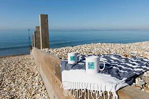 Spacious Coastal Family Home Sleeps 8