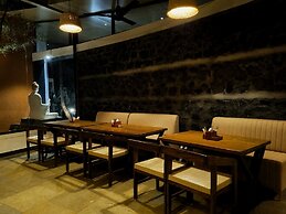 Birds Nest Resort - Thane