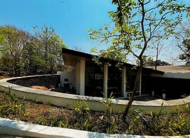 Birds Nest Resort - Thane