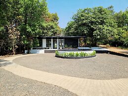 Birds Nest Resort - Thane