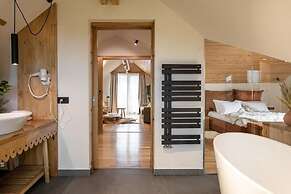ZARA CHALET