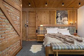 ZARA CHALET