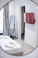Leon Hotel