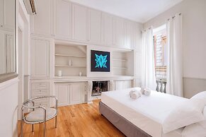 Navona Boutique House
