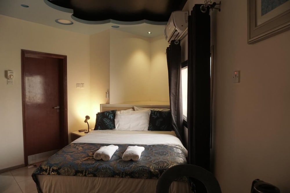 Sharjah Plaza Hotel