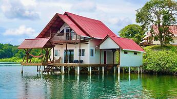 Six Pillars Resort