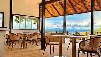 Six Pillars Resort