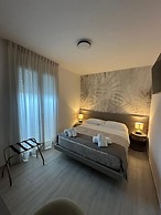 THE ROOMS