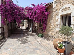 Taleton Eco Guesthouse