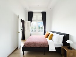 The White House Serviced Residences