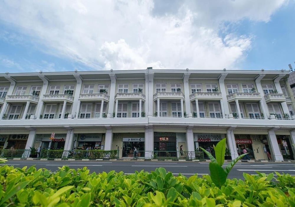 The White House Serviced Residences