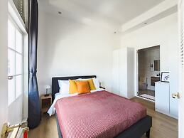 The White House Serviced Residences