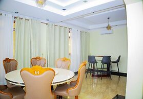 golden leaf apartment