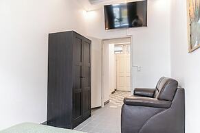 Modern Cozy Studio With City Access
