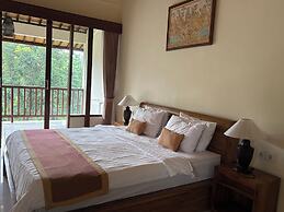 Raka Rai Bungalow