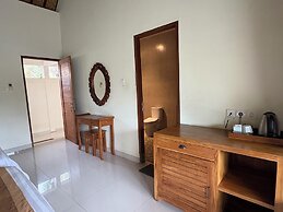 Raka Rai Bungalow
