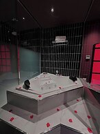 6 SENSES HOTEL