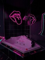 6 SENSES HOTEL