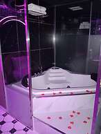 6 SENSES HOTEL