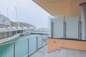 Waterfront Acquario House