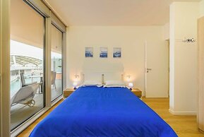 Waterfront Acquario House