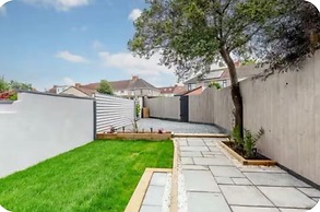 Stratos Realty