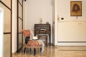 Kriss Apartments