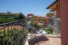 Kriss Apartments