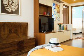 Kriss Apartments