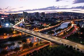Sola Urban Stay- Tbilisi
