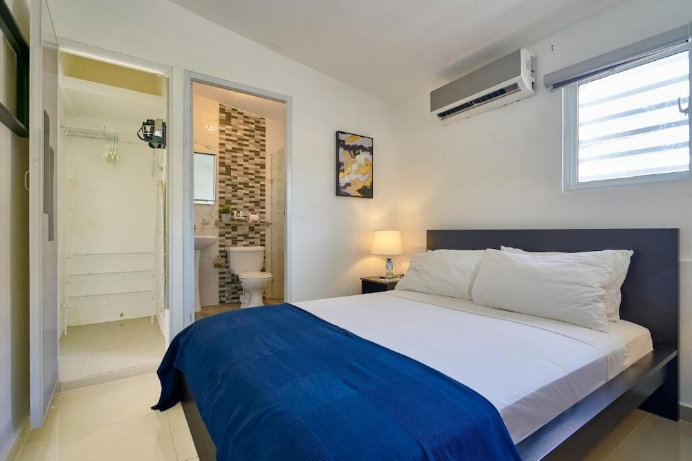 Studio Close to Agora Mall Sleeps 2
