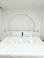 SANDB Hotel
