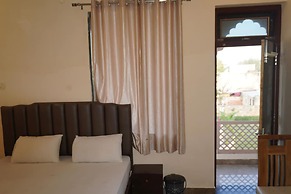 Eco Fort Resort