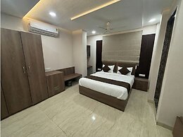 Hotel Shaurya Palace
