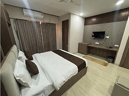 Hotel Shaurya Palace