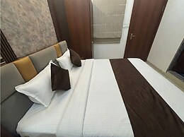 Hotel Shaurya Palace