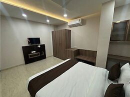 Hotel Shaurya Palace