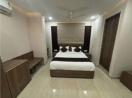 Hotel Shaurya Palace